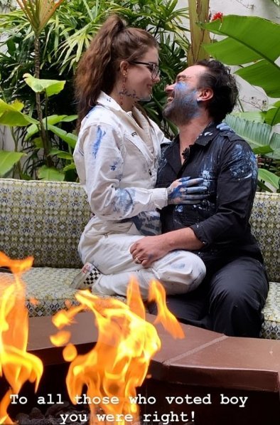 Alaina Meyer and Johnny Galecki. I Image: Instagram/alainamariemeyer 