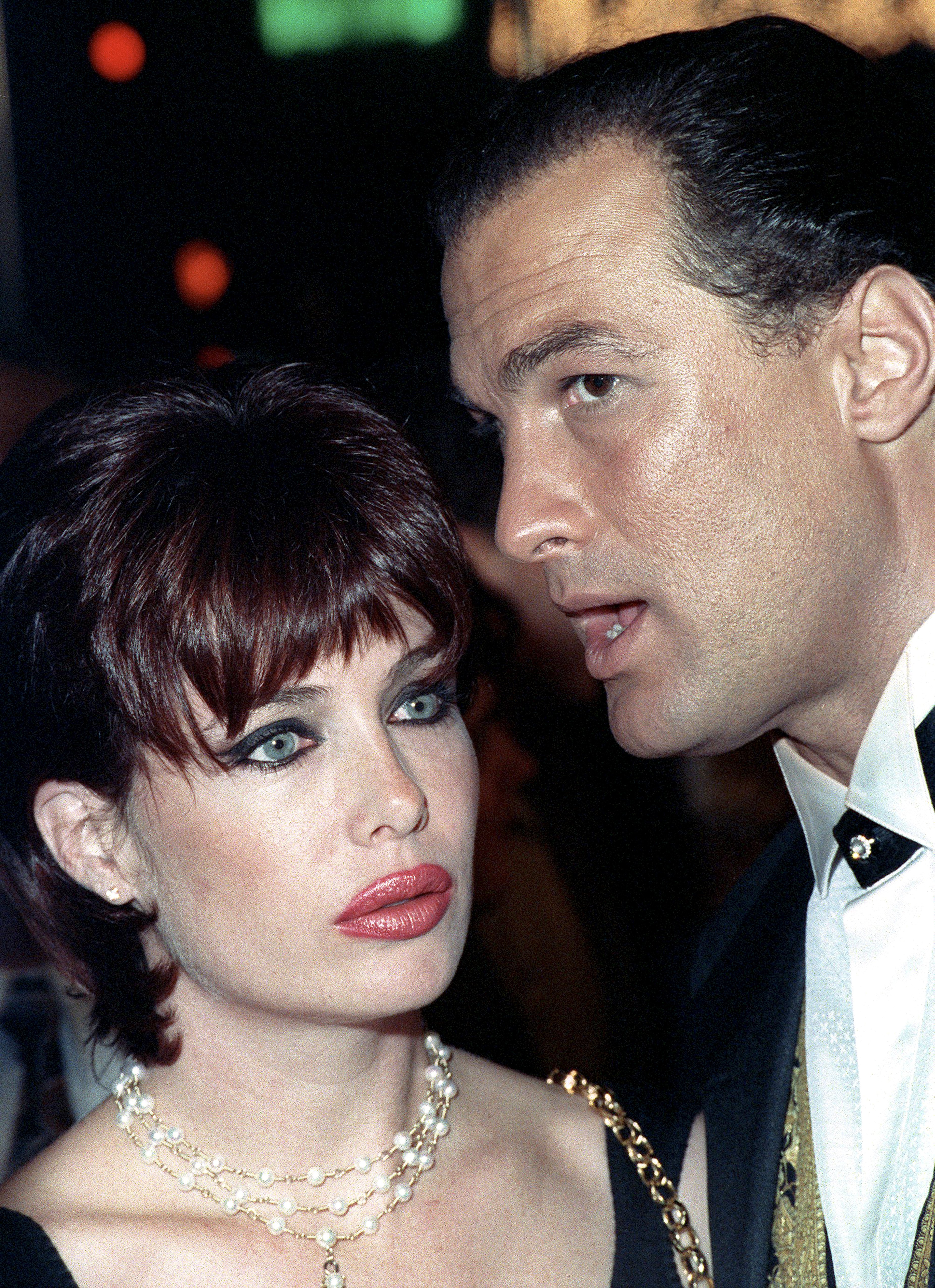 Kelly LeBrock and her husband Steven Seagal during the premiere of "Under Siege" at Mann Village Theater on October 8, 1992 in Westwood, California. / Source: Getty Images