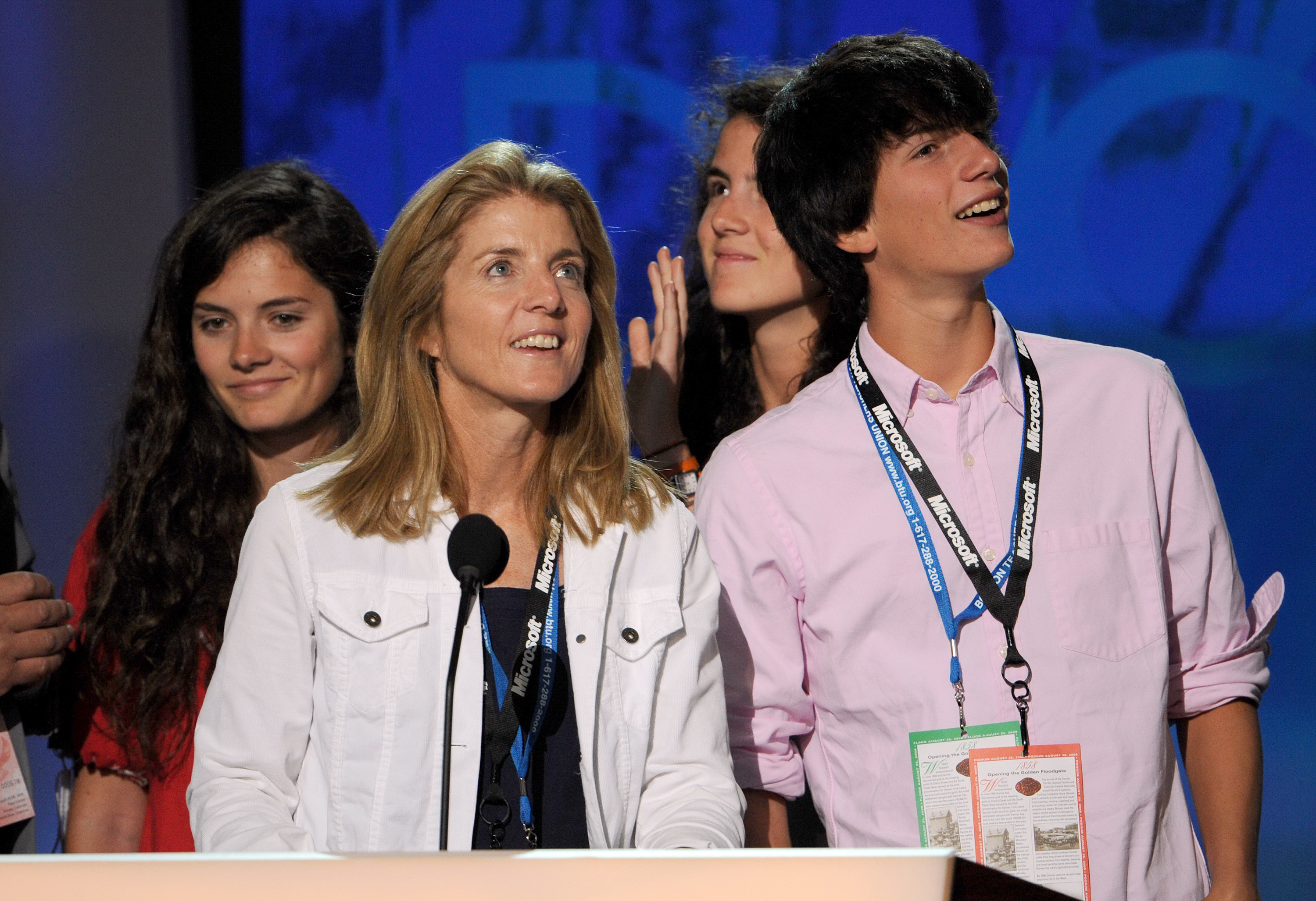 Caroline Kennedy with Rose, Tatiana , and Jack Schlossberg on stage at the Pepsi Center in Denver, Colorado, in 2008. | Source: Getty Images