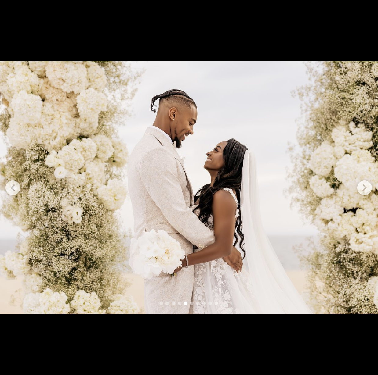 Simone Biles and Jonathan Owens on their wedding day, as seen in a post dated May 9, 2023 | Source: Instagram/jowens