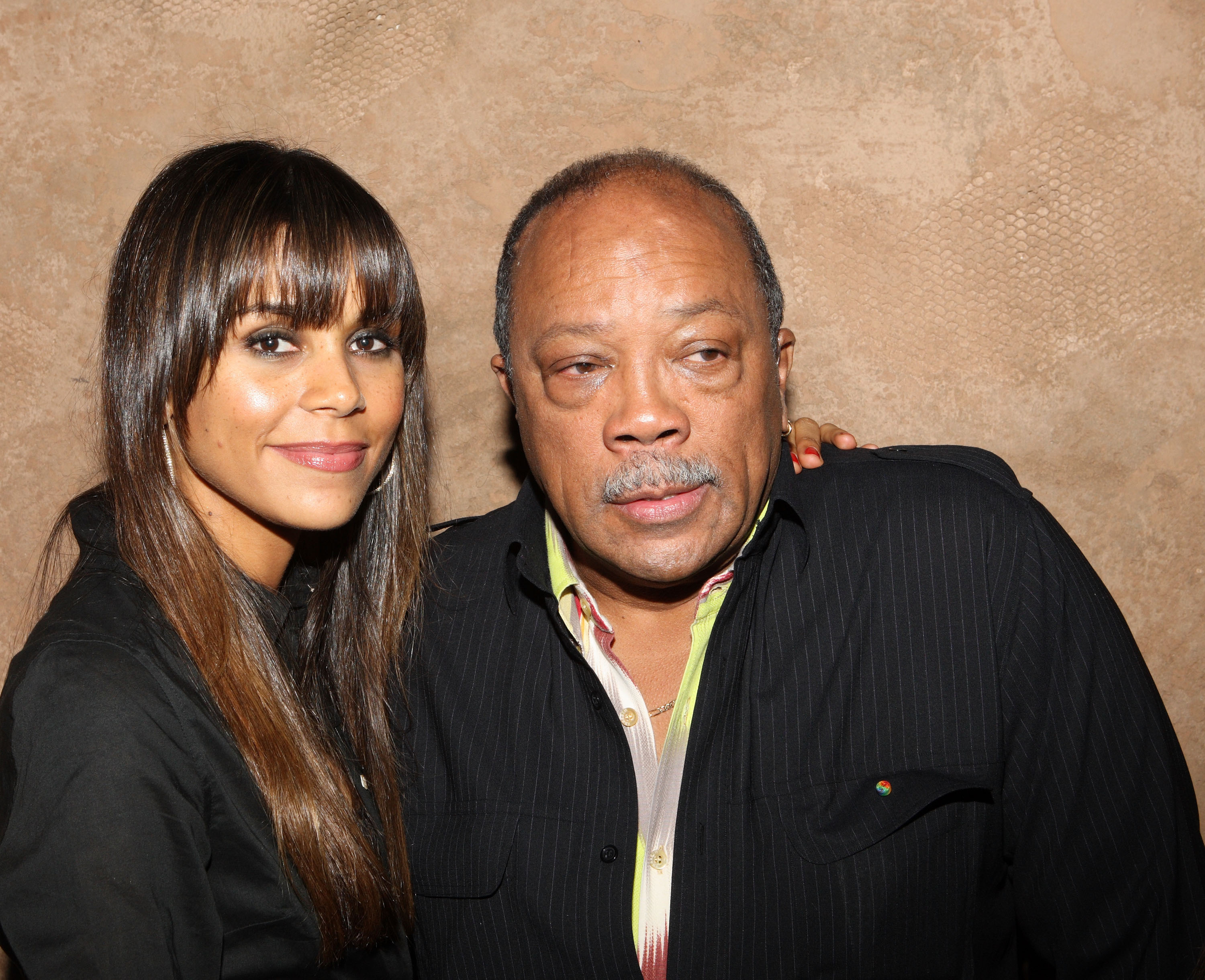 Kidada Jones with her father Quincy Jones at Samsung Gleam Private dinner at Tao Restaurant, September 8, 2007, Las Vegas, Nevada | Source: Getty Images