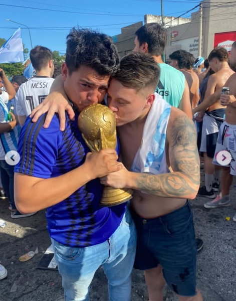 Mariano and Rodrigo Robles celebrate Argentina's World Cup Championship, in a photo shared on April 6, 2026  | Source: Instagram/rodrirobles10