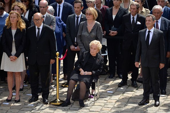 Bernadette Chirac assistent aux funérailles de Simone Veil à l'hôtel Des Invalides le 5 juillet 2017 à Paris | Photo : Getty Images