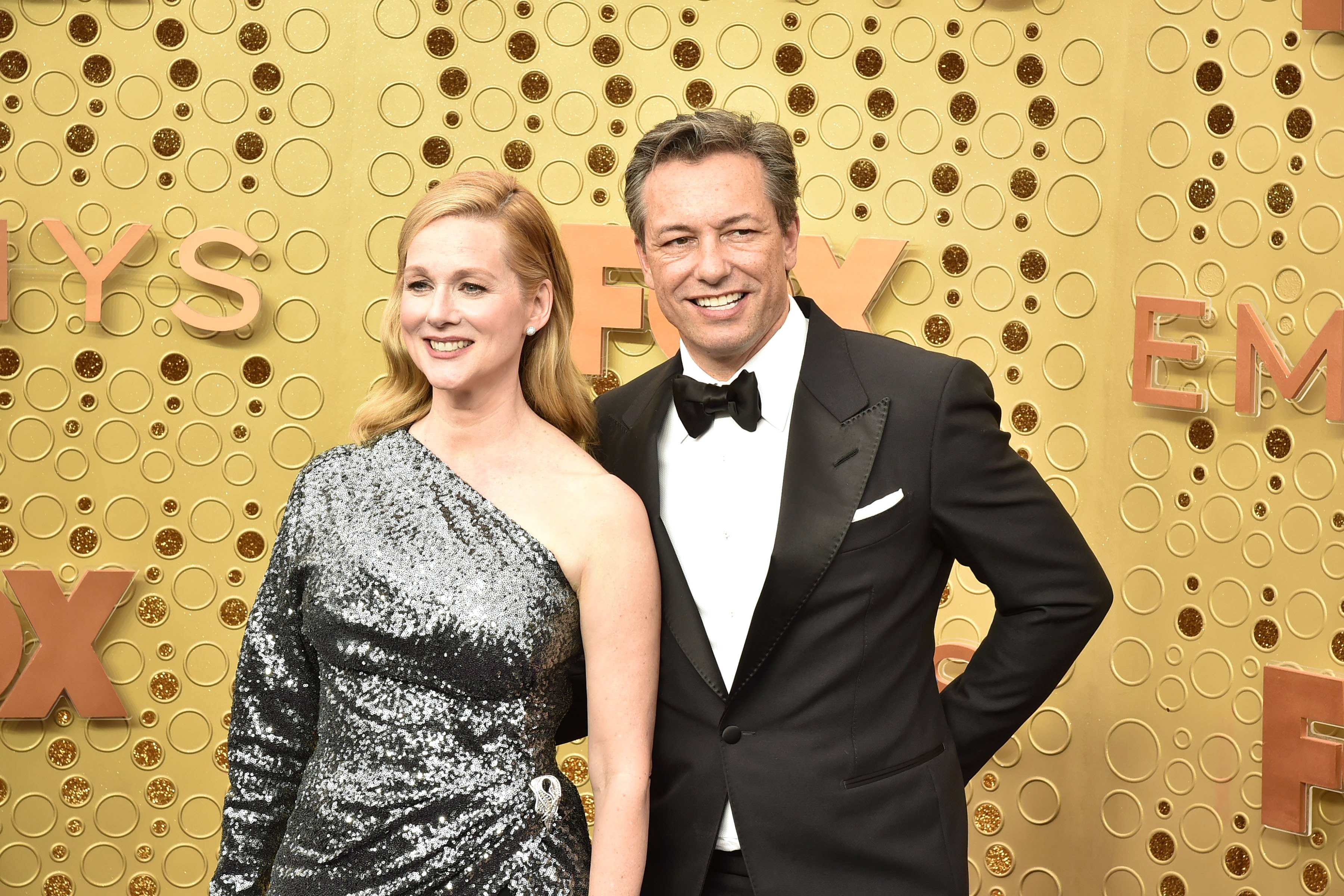 Laura Linney and Marc Schauer at the Emmy Awards on September 22, 2019, in Los Angeles. | Source: Getty Images