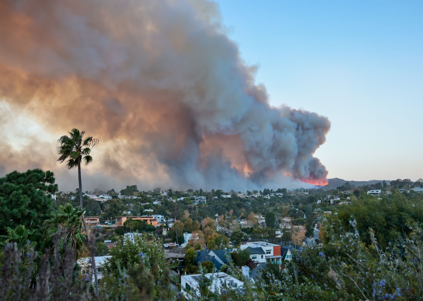 Smoke filling the sky as seen from the Pacific Palisades neighborhood of Los Angeles, California on January 7, 2025. | Source: Getty Images