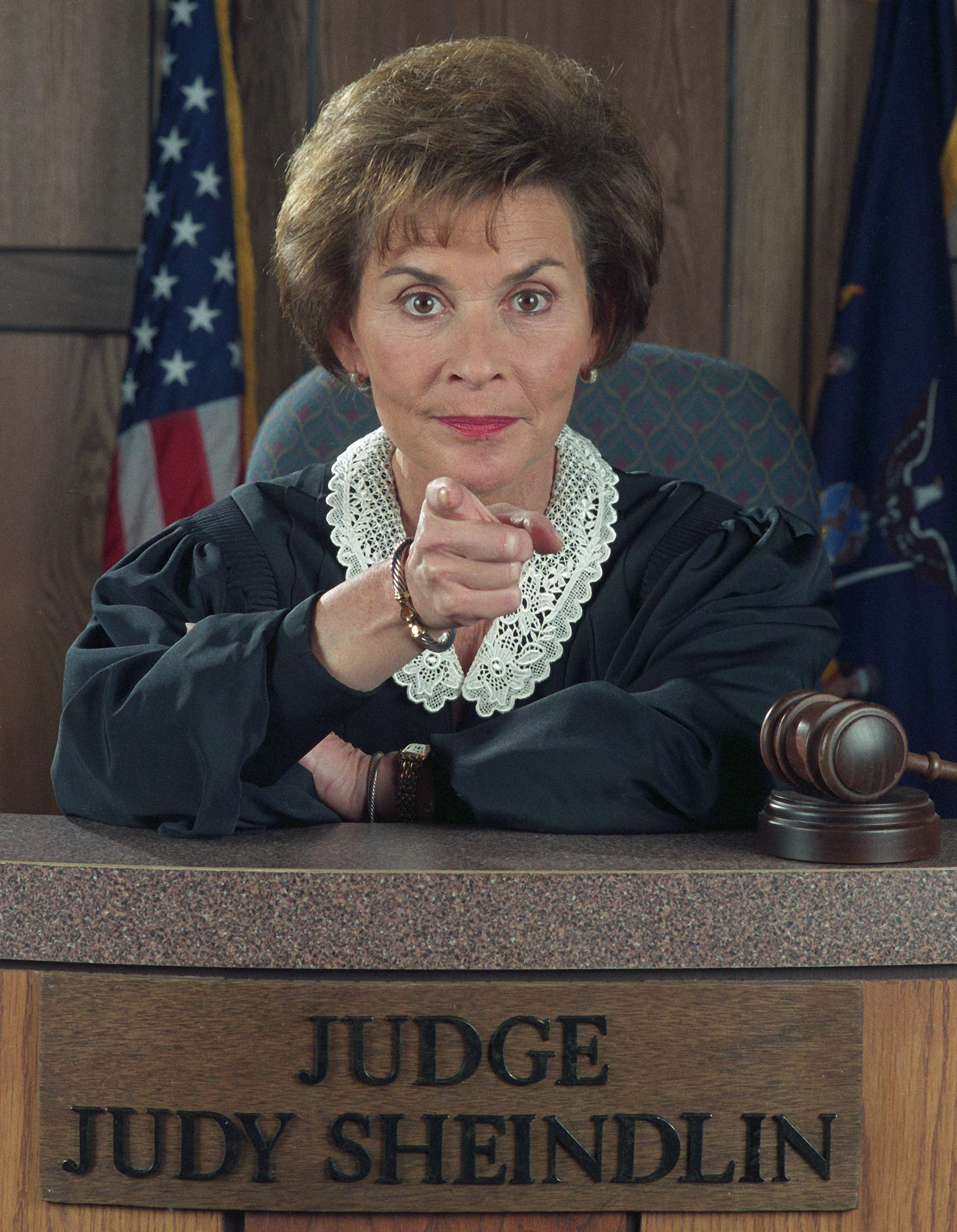 Judge Judy Sheindlin on the set of her television show in Los Angeles, California, on December 2, 1997 | Source: Getty Images