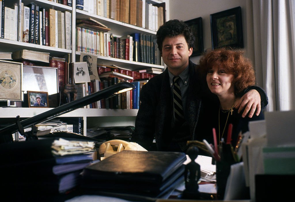 Regine Deforges et son fils Franck 1989 | Getty Images Regine Deforges et son fils Franck 1989 | Getty Images