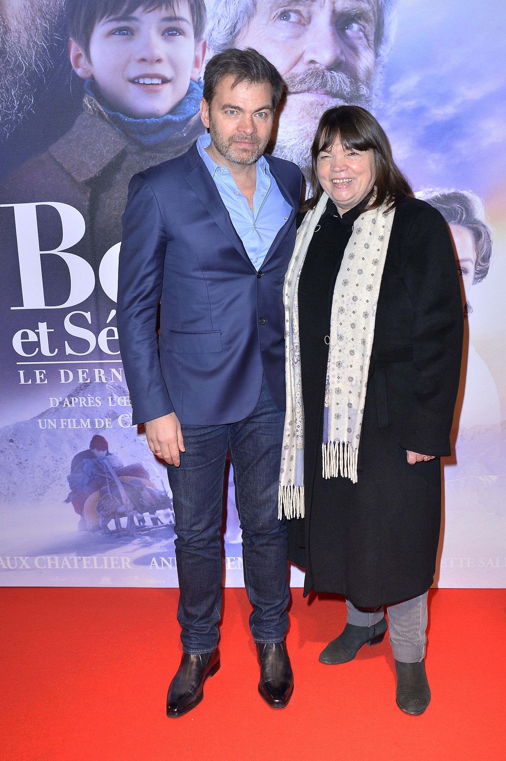 Myriam Boyer et son fils Clovis Cornillac le 4 février 2018 à Paris. l Source : Getty Images