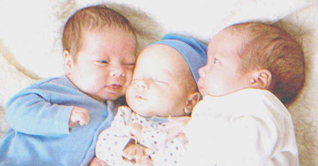Tres pequeños bebés. | Foto: Getty Images