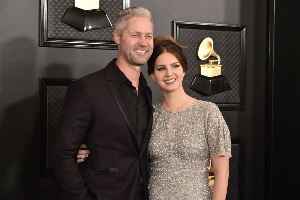 Sean Larkin and Lana Del Rey attend the 62nd Annual Grammy Awards at Staples Center on January 26, 2020  | Photo: Getty Images