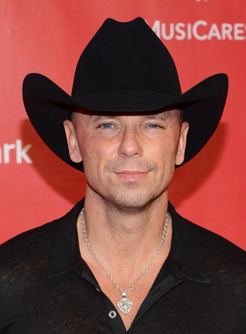 Kenny Chesney on February 8, 2013 in Los Angeles, California | Photo: Getty Images 