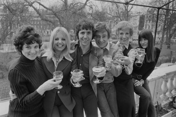 The cast of the British comedy "Man About the House" circa 1974 | Source: Twitter/ Sally Thomsett