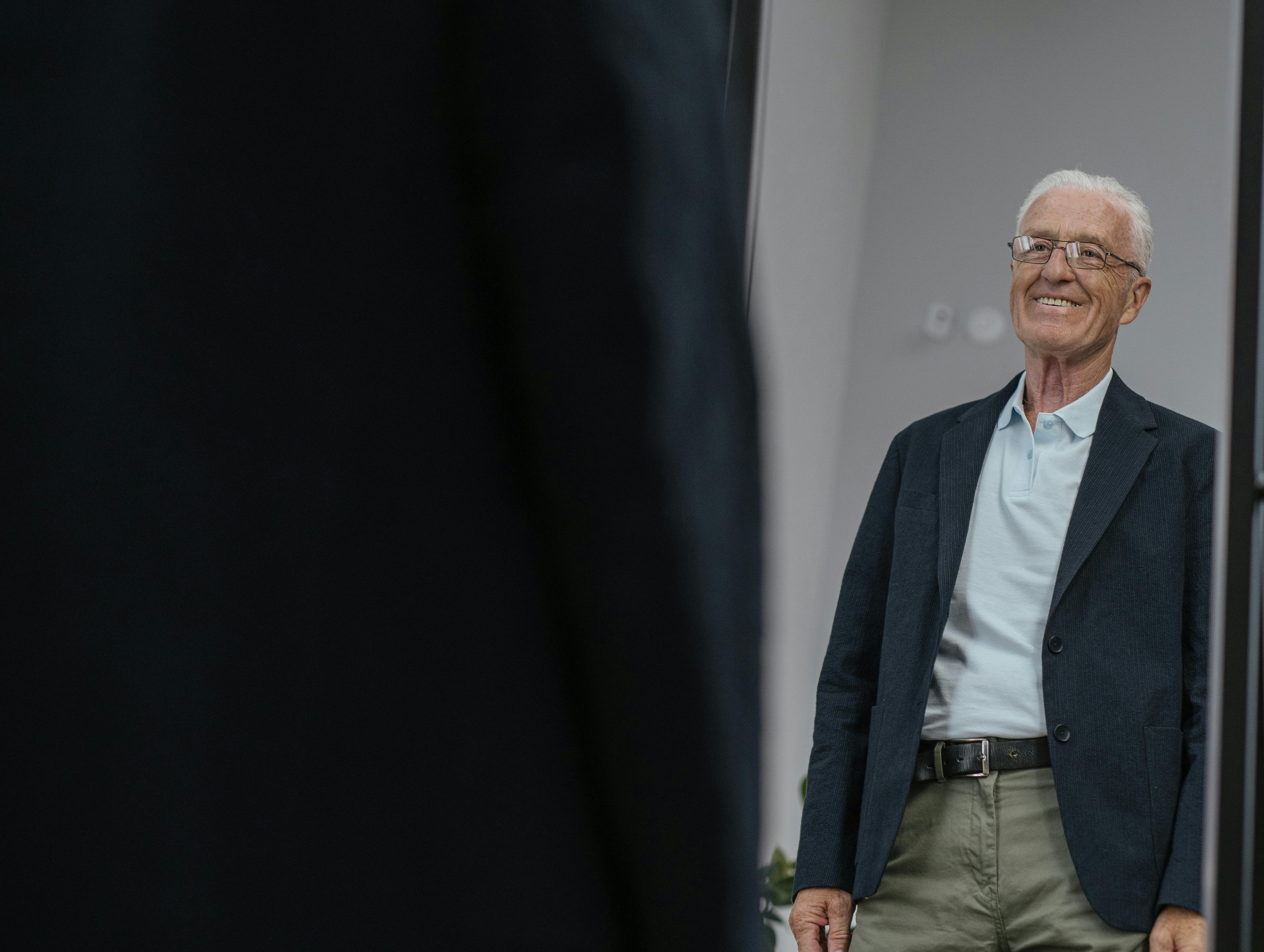 A man smiling | Source: Pexels