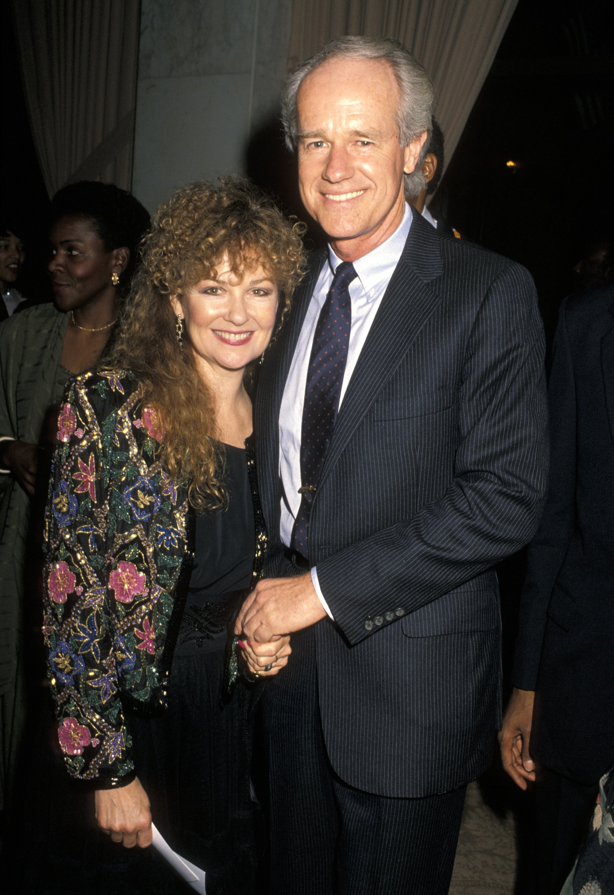 Shelley Fabares and Mike Farrell attend the First Annual Nelson Mandela "Bridge to Freedom" Awards at the Beverly Wilshire Hotel on April 1, 1990 in Beverly Hills, California. | Source: Getty Images
