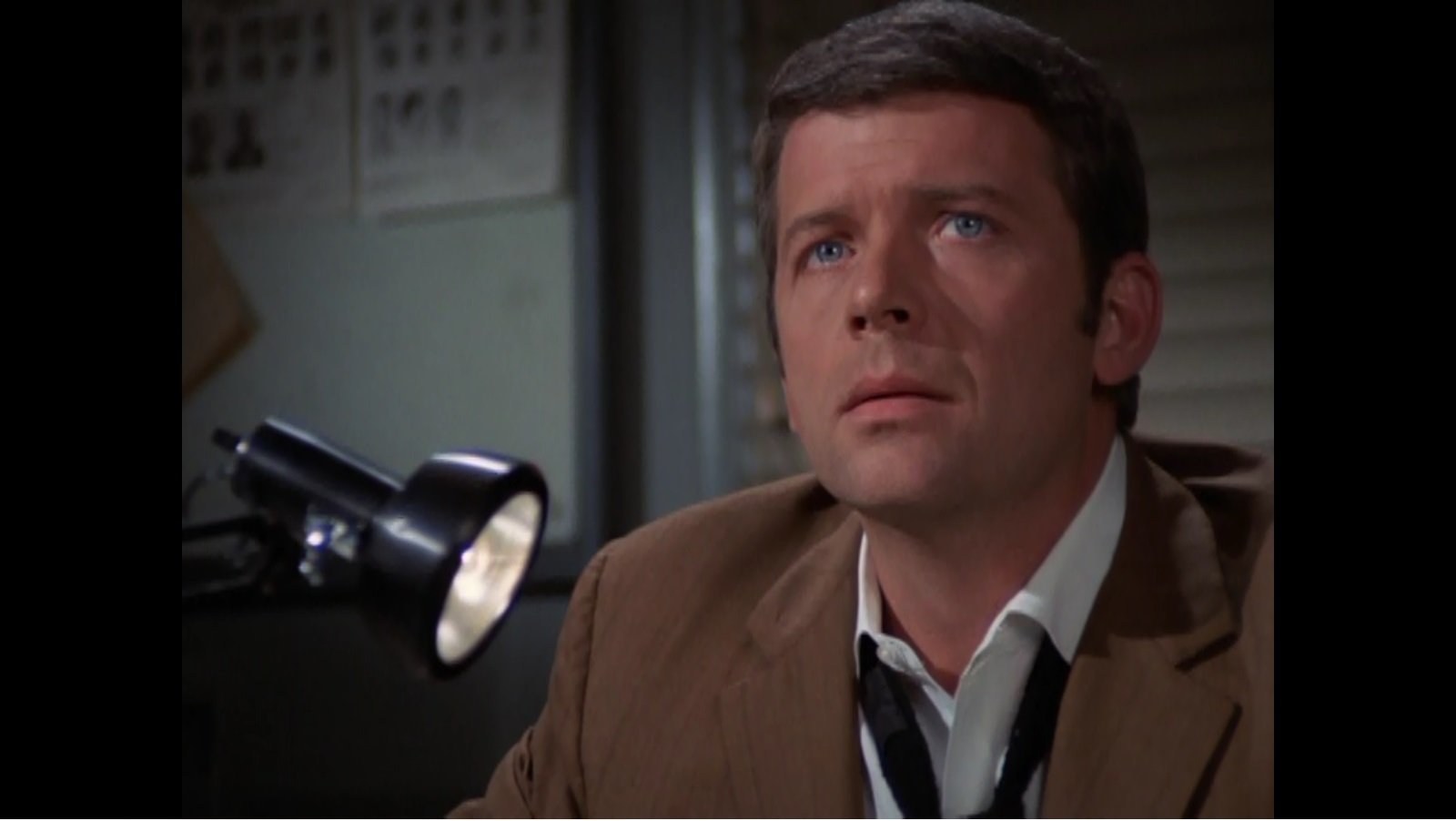 Robert Reed in Mannix, 1969. Image Source: CBS. YouTube/Movieclips