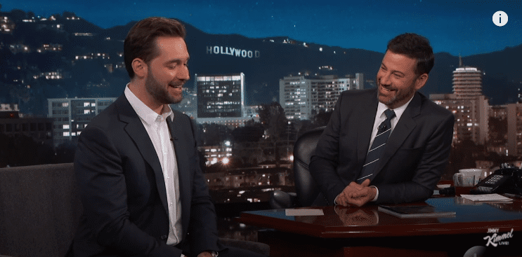 Alexis Ohanian discussing Williams' pregnancy with Jimmy Kimmel in 2017. | Photo: YouTube/jimmykimmel