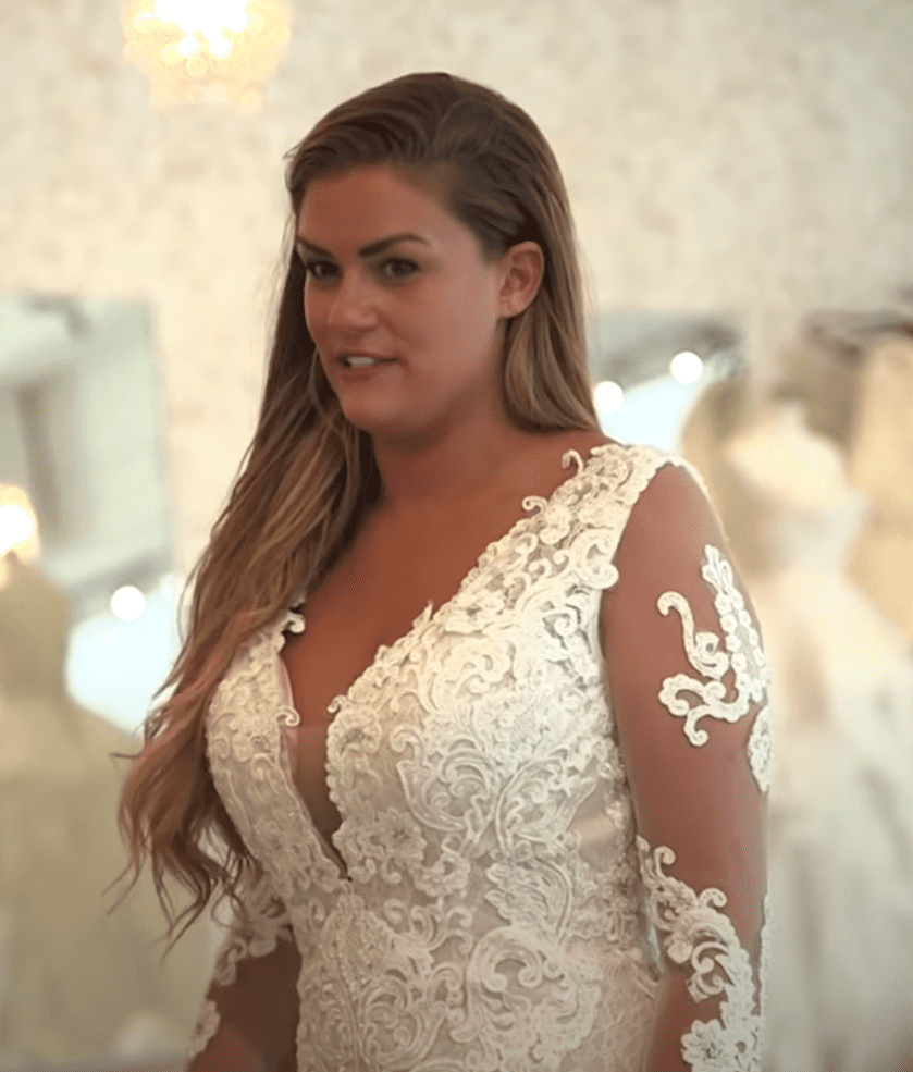 Brittany Cartwright trying wedding dresses in an episode of "Vanderpump Rules" in April 2019. I Image: YouTube/ Bravo.