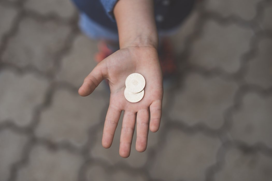 She couldn't afford formula for the baby | Source: Unsplash