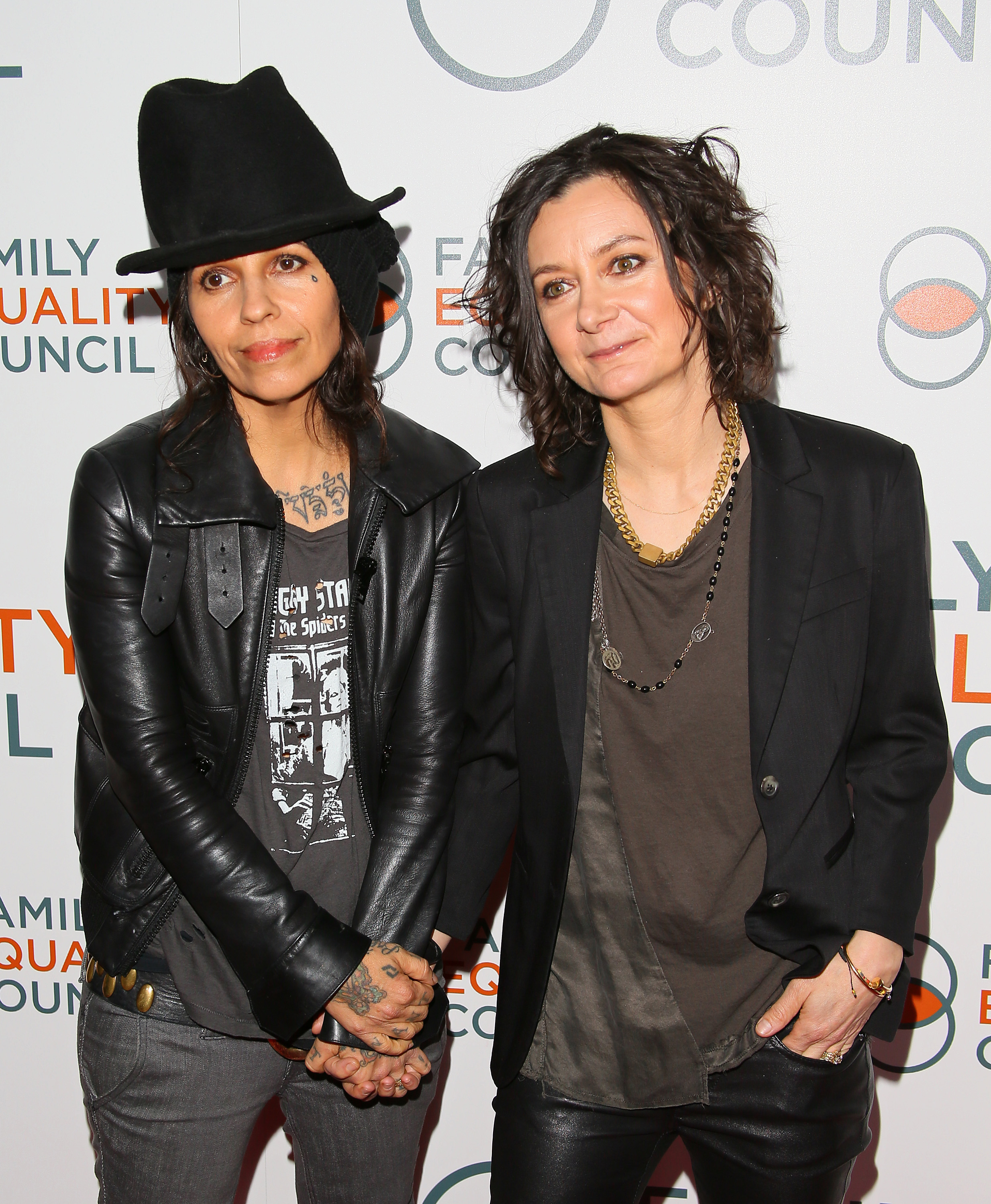 Linda Perry and Sara Gilbert at Family Equality Council's Impact Awards in Beverly Hills, California on March 12, 2016 | Source: Getty Images