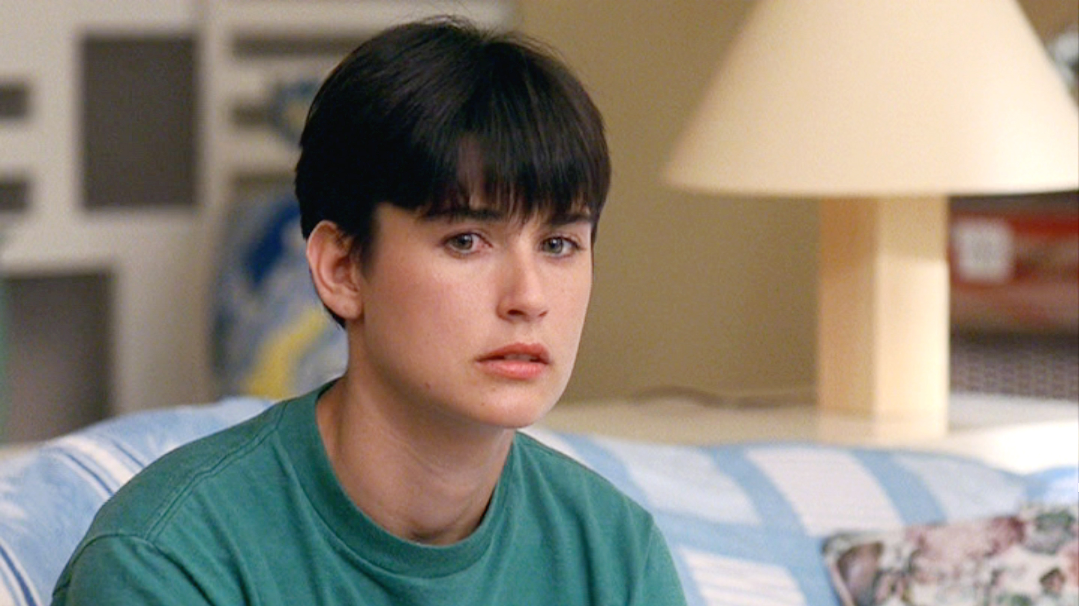 Demi Moore as Molly Jensen in the movie "Ghost" | Source: Getty Images