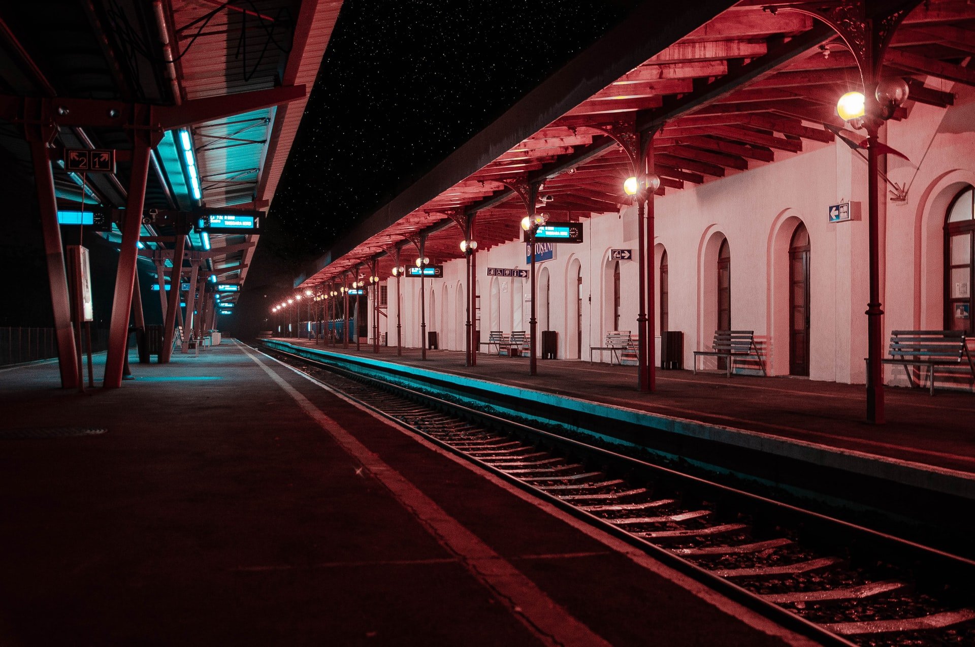 He was near the train station when the woman approached him | Source: Unsplash