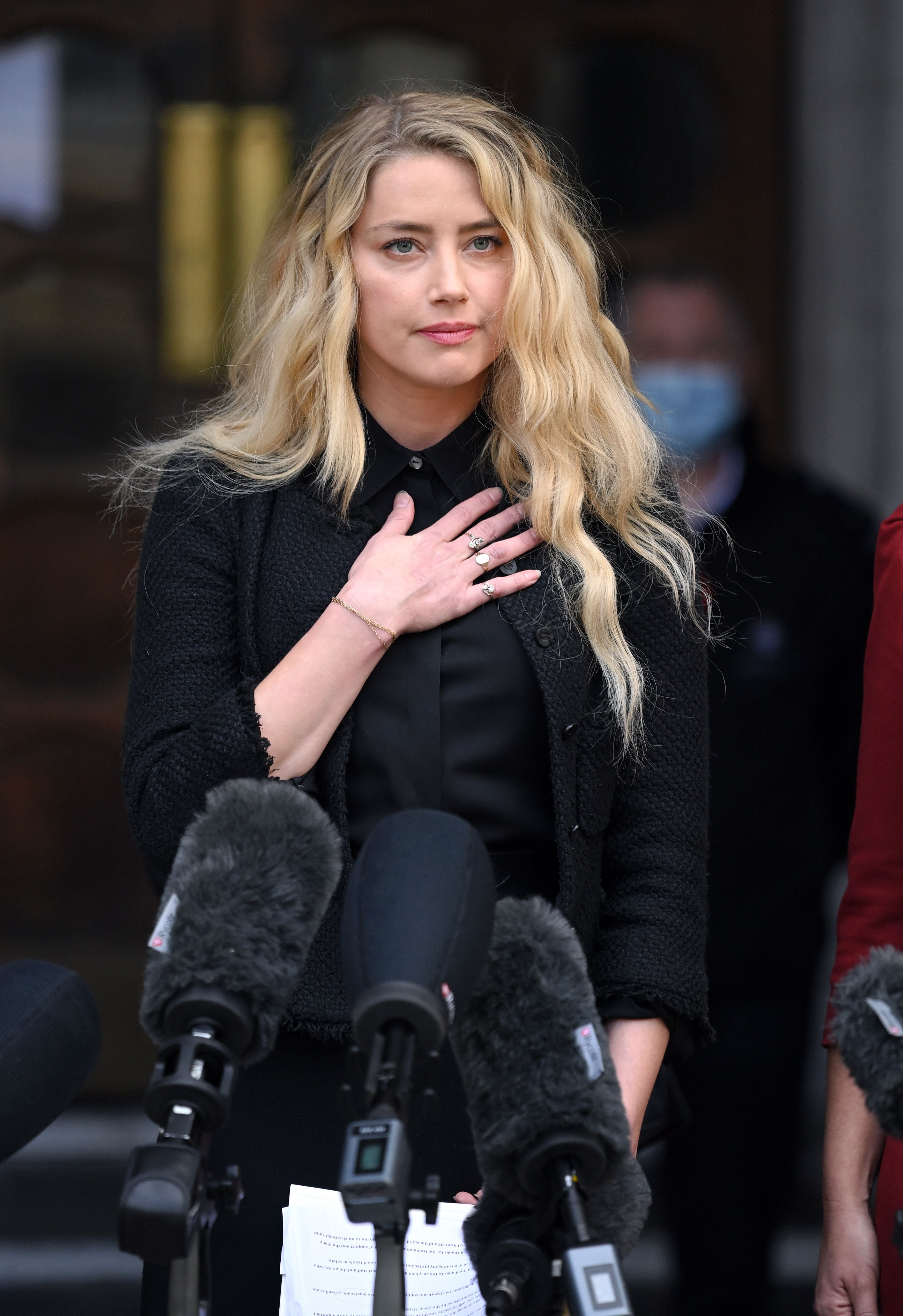 Amber Heard at the Royal Courts of Justice, the Strand on July 28, 2020 in London, England. | Source: Getty Images