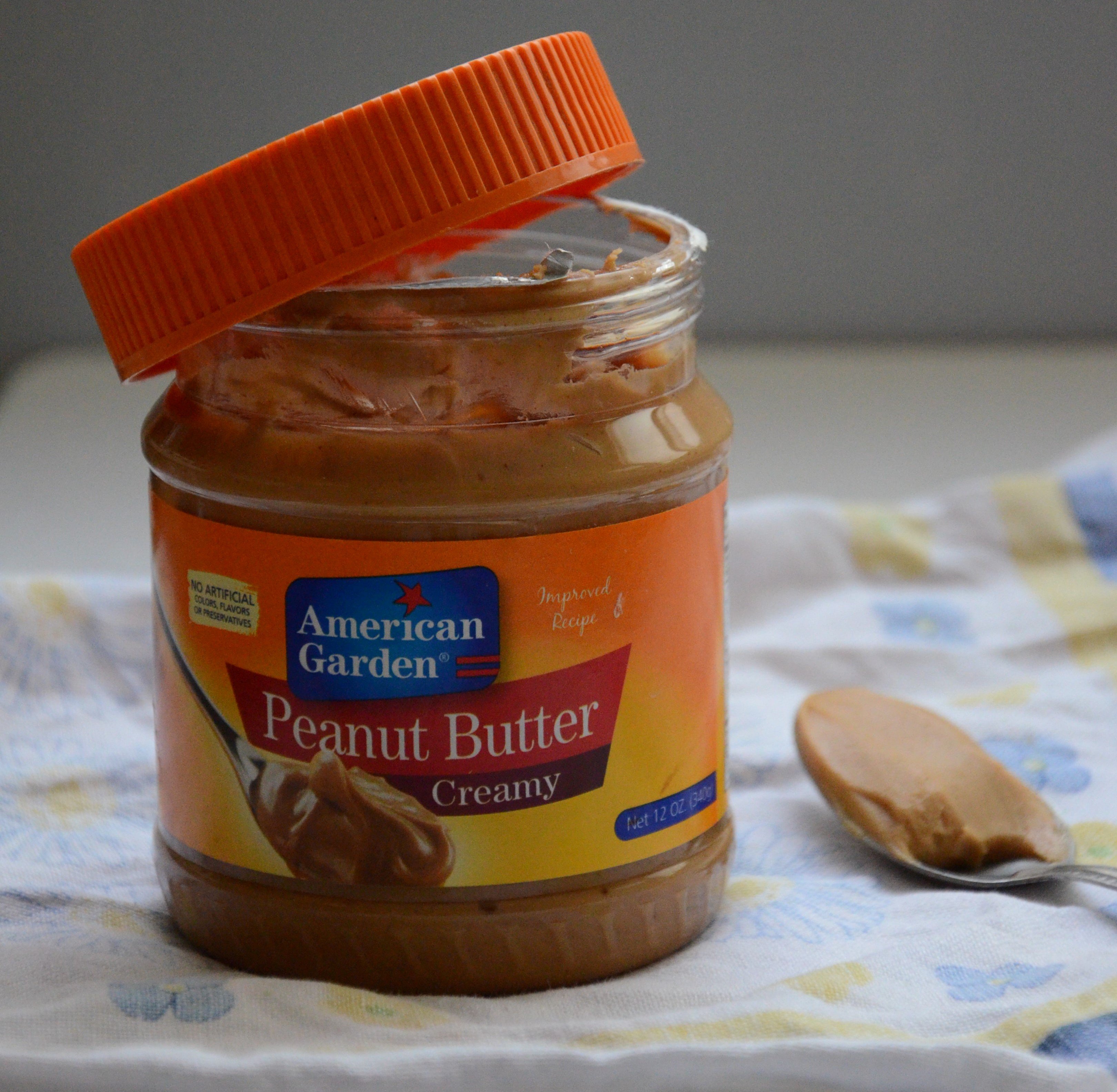 Anne had been feeding the children peanut butter. | Source: Unsplash