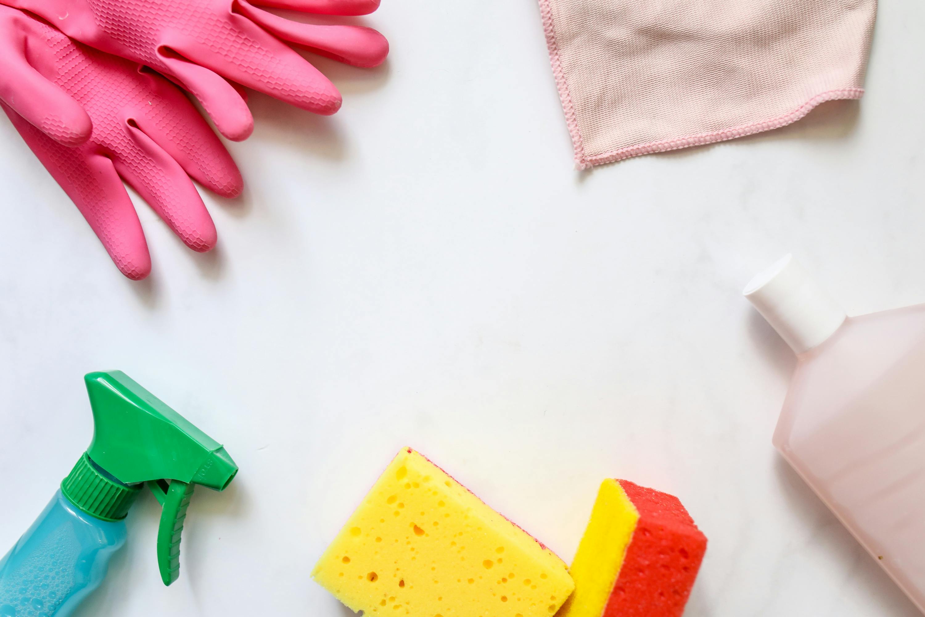 Cleaning tools | Source: Pexels