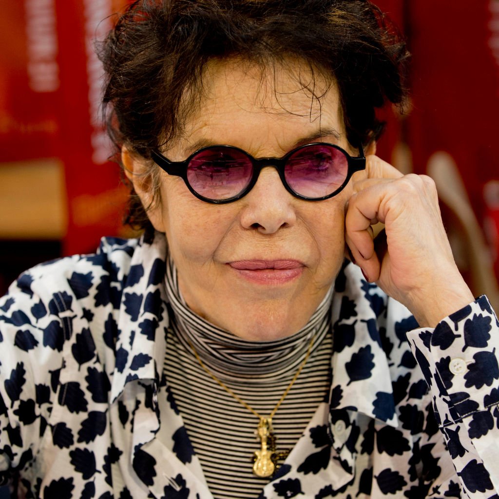 Portrait de la chanteuse et comédienne française Dani, à l'occasion de la 35e Foire du Livre, à Brive-la-Gaillarde en France le 5 novembre 2016. | Photo : Getty Images