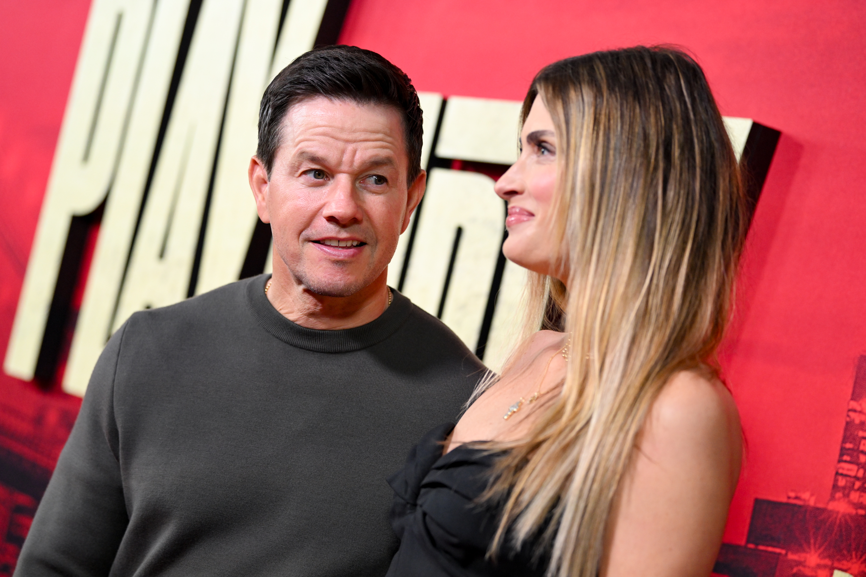 Mark Wahlberg and Rhea Durham at the "Play Dirty" premiere on September 24, 2025 in New York | Source: Getty Images