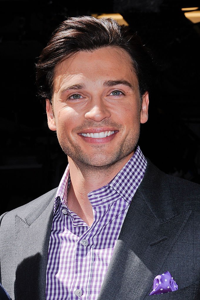 Tom Welling verlässt die "Live With Regis And Kelly"-Aufnahme in den ABC Lincoln Center Studios am 6. Mai 2011 in New York City | Foto: Getty Images