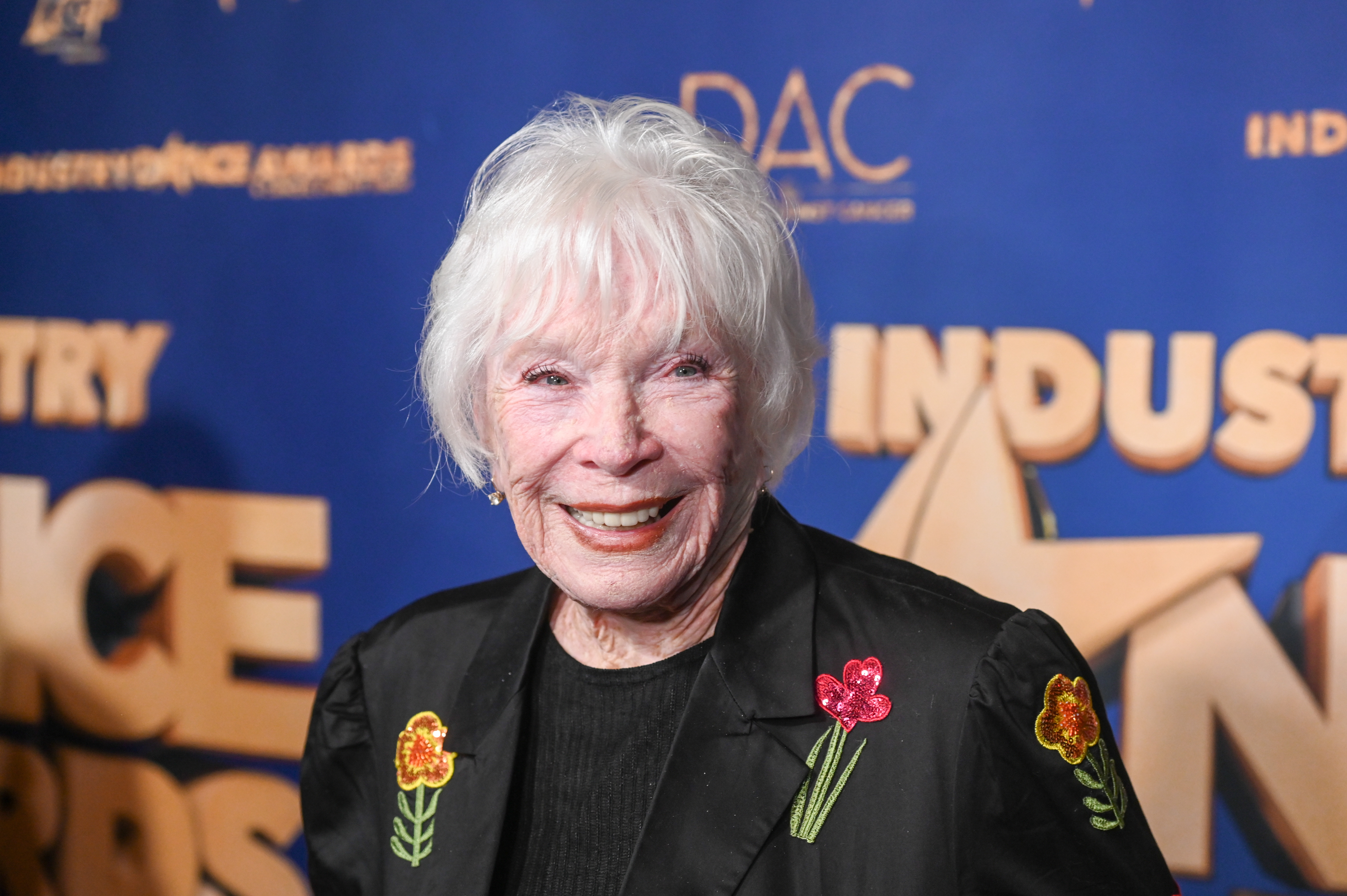 Shirley MacLaine at the 2023 Industry Dance Awards on October 18, 2023, in Los Angeles, California. | Source: Getty Images