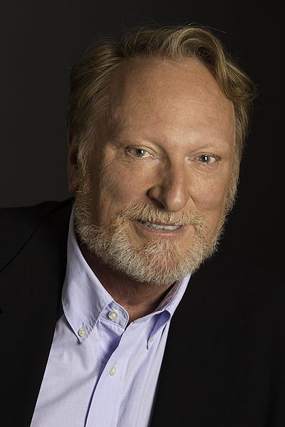 Portrait of Jeffrey Jones, 2012. | Source: Wikimedia Commons