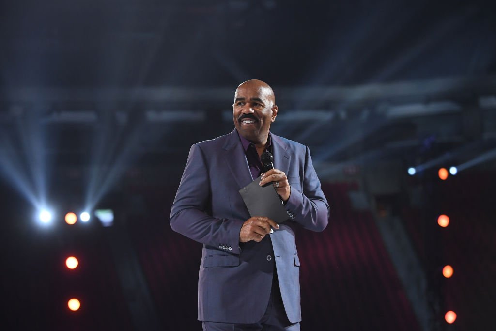  Steve Harvey speaks onstage during 2019 Beloved Benefit at Mercedes-Benz Stadium | Photo: Getty Images