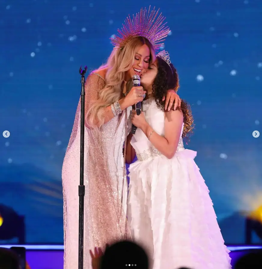 Mariah Carey and Monroe Cannon performing at the Hollywood Bowl on November 19, 2023 | Source: instagram.com/mariahcarey/
