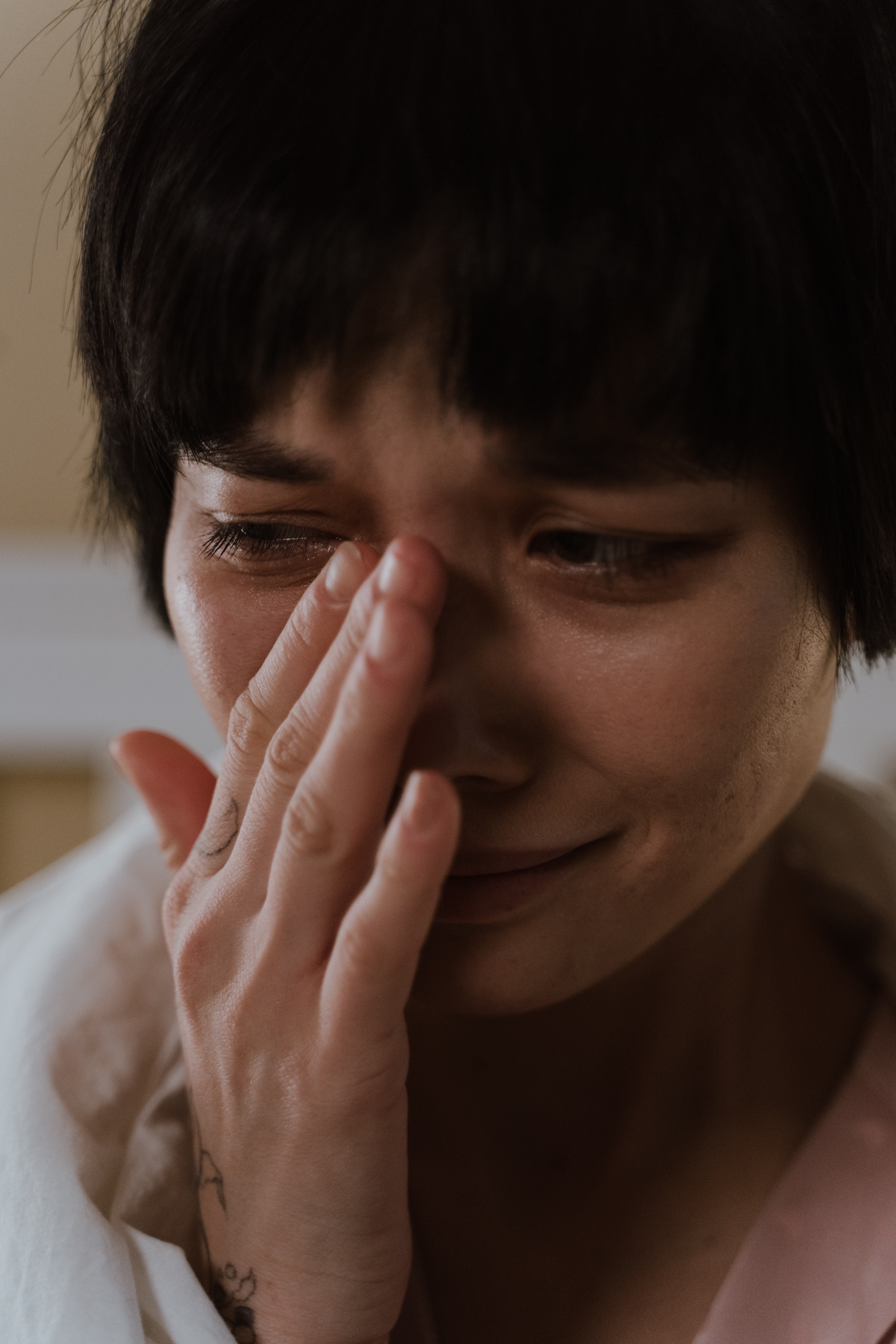 A crying woman. │Source: Pexels