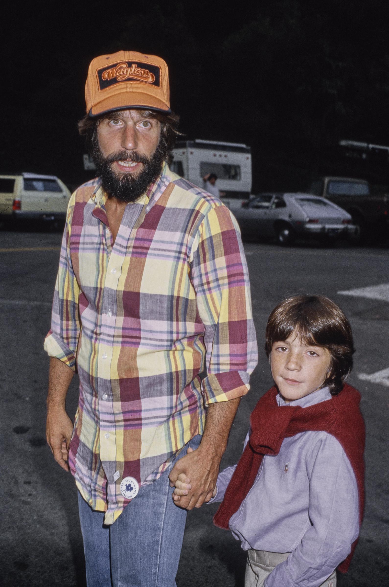 Henry Winkler and Jed Weitzman attend a SAG-AFTRA event on January 1, 1980 | Source: Getty Images