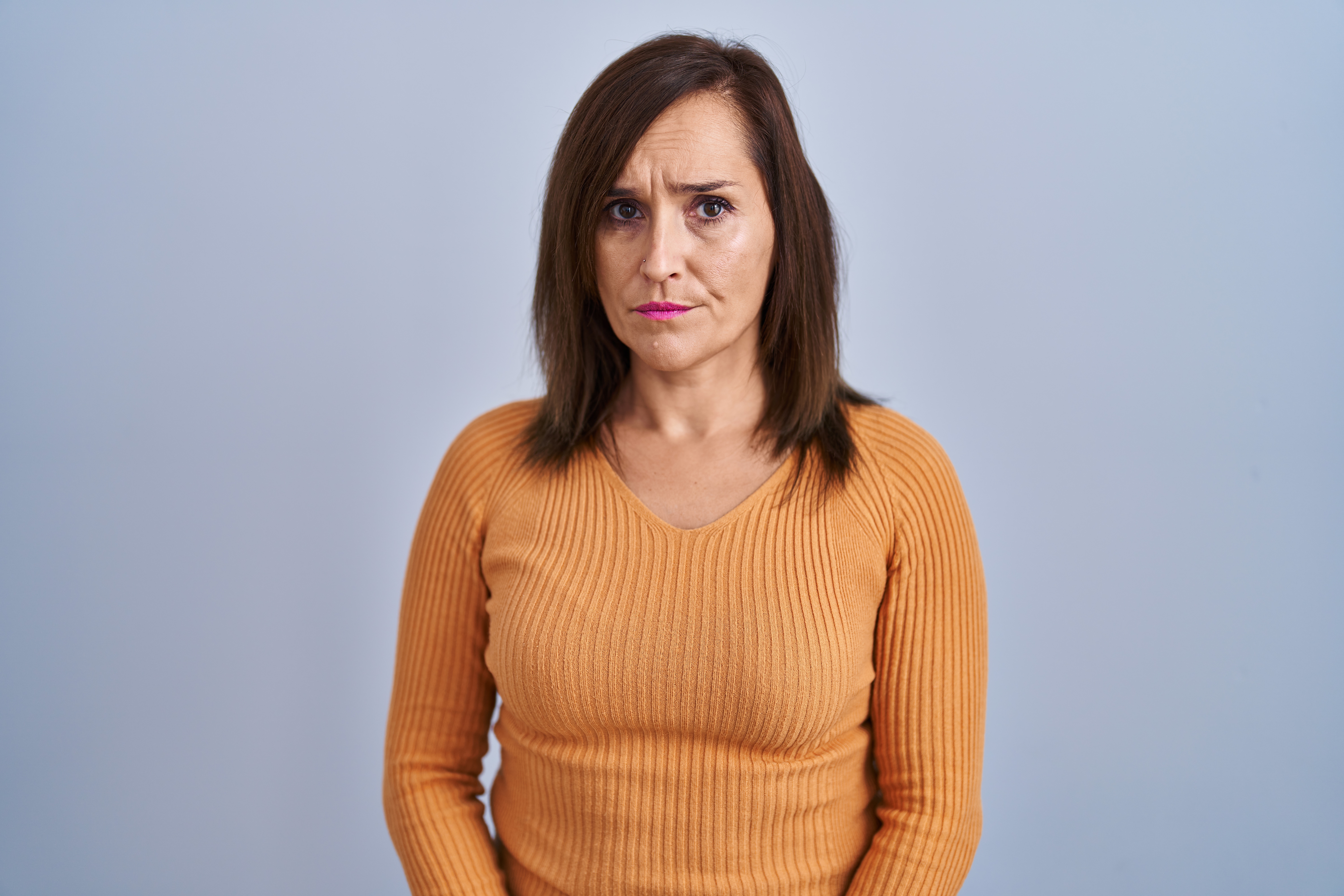 A woman looking angry | Source: Shutterstock