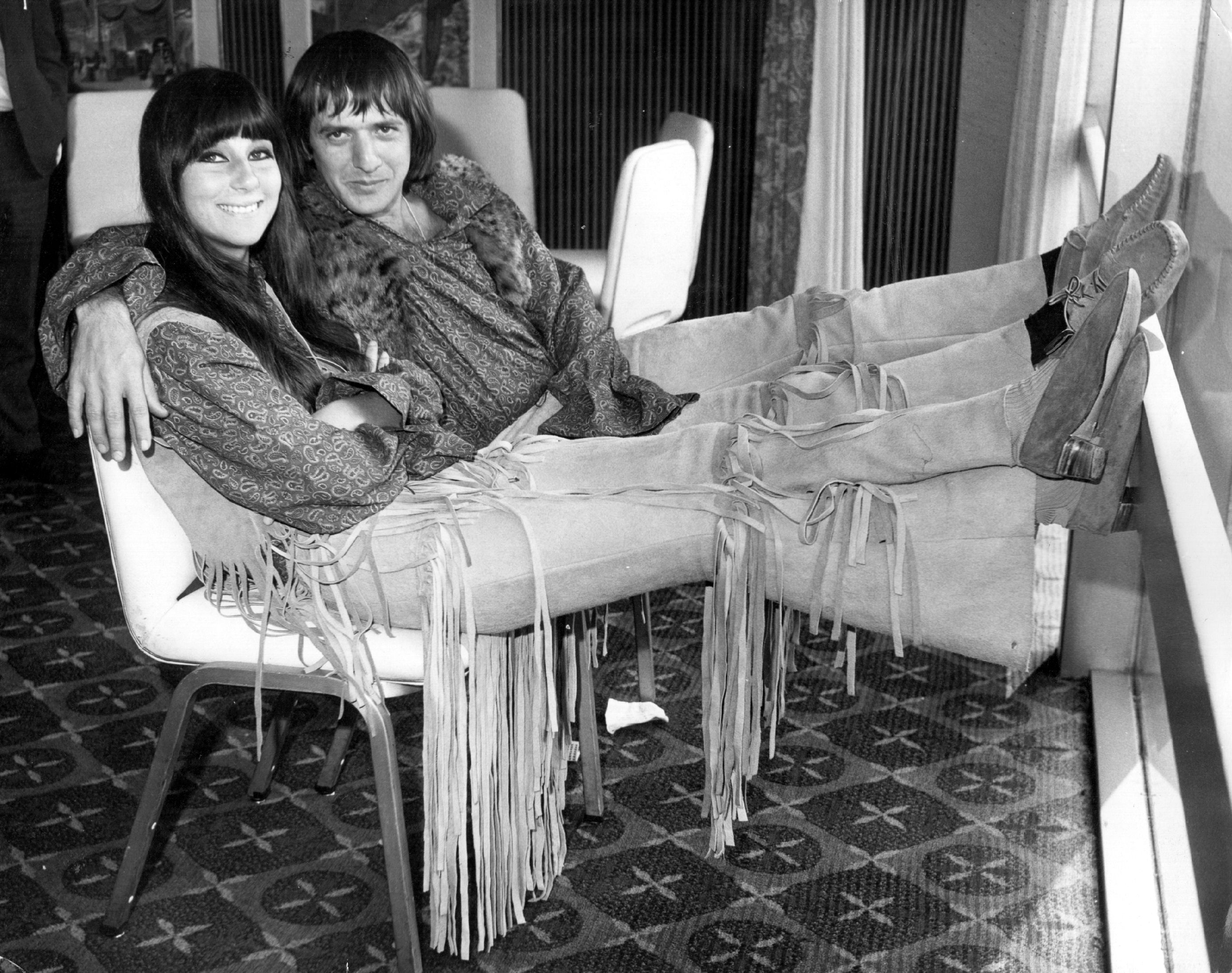 Singers Sonny Bono and Cher at the Hilton Hotel, London on August 3, 1965 | Source: Getty Images