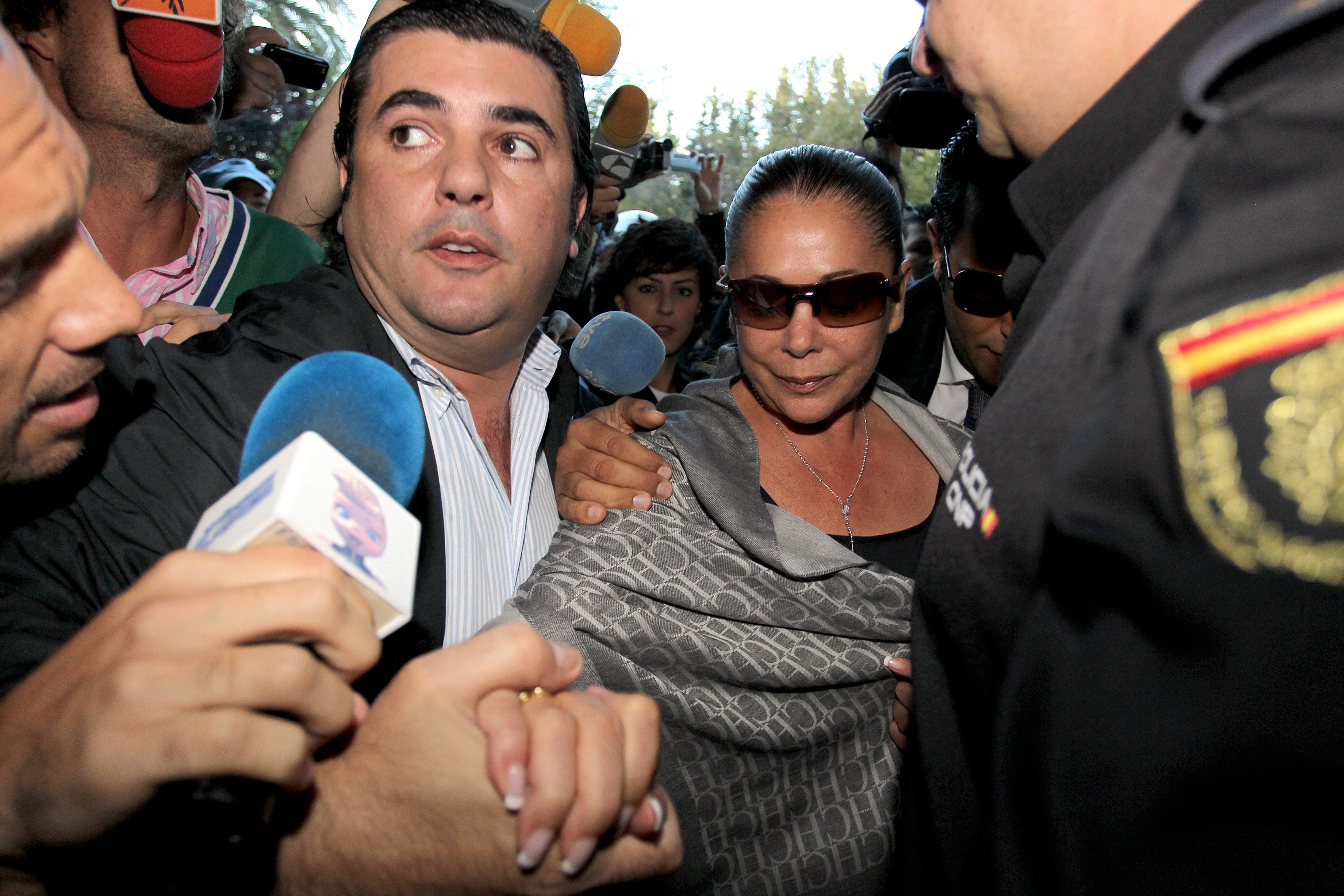 Isabel Pantoja asiste a jucio de corrupción por el caso Malaya en 2014. | Foto: Getty Images