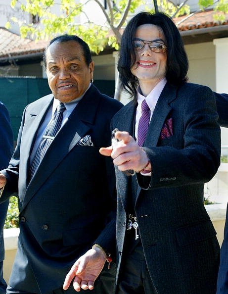Michael Jackson y Joe Jackson.| Imagen tomada de: Getty Images