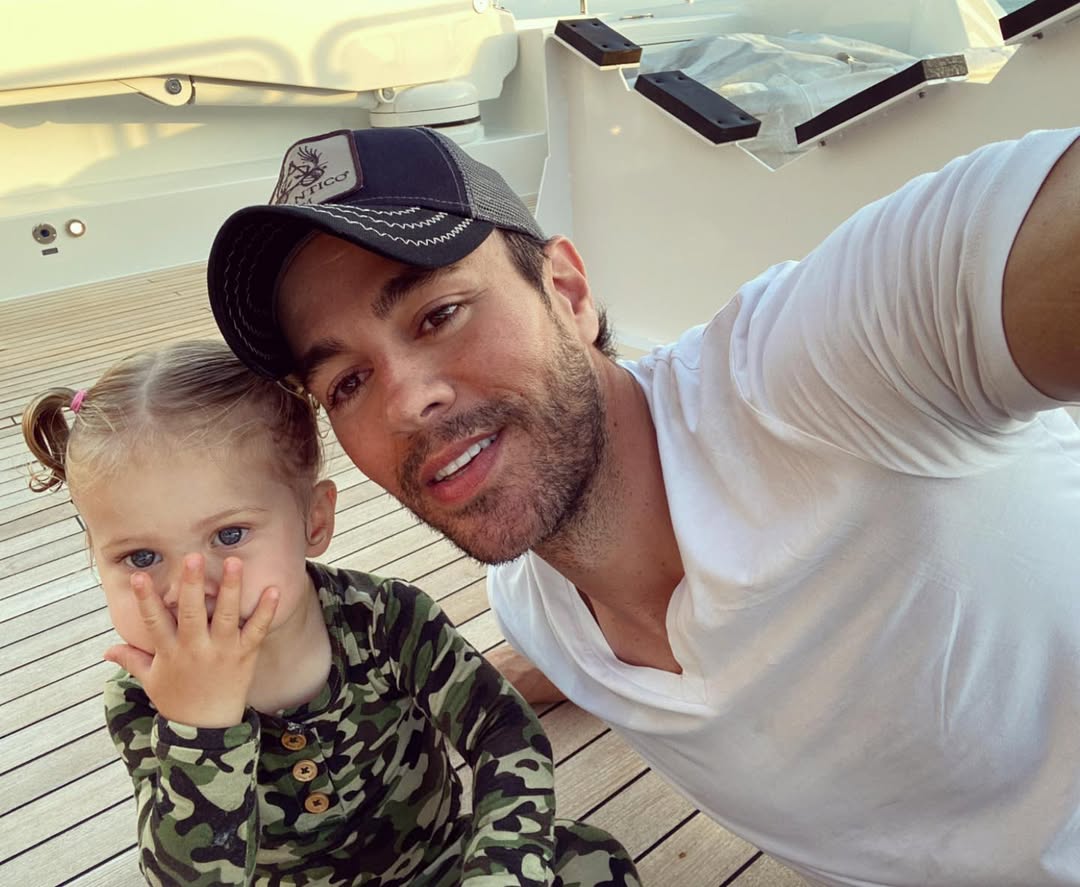 Enrique Iglesias posing with Mary Iglesias, from a post dated June 13, 2021 | Source: Instagram/enriqueiglesias