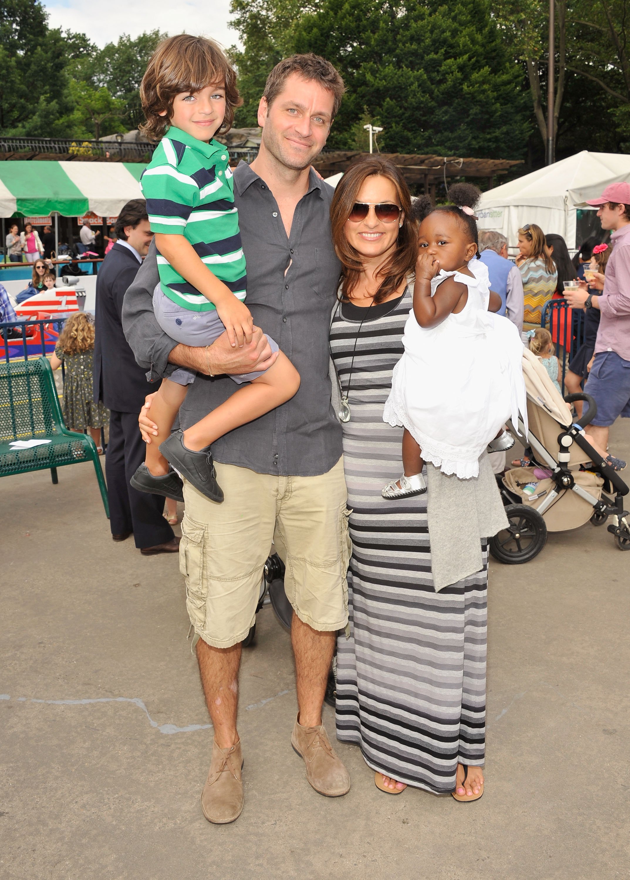 Peter Hermann and Mariska Hargitay with their children August and Amaya at the 2012 Baby Buggy Bedtime Bash hosted by Jessica And Jerry Seinfeld on June 6, 2012. | Source: Getty Images