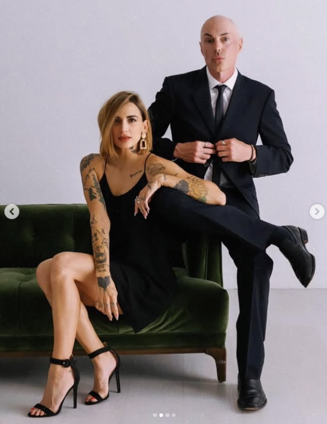 A portrait shared on Imbelli's Instagram shows the former couple posing together before their marriage ended. Imbelli filed for annulment 15 days after the wedding, citing "fraud" in the court filing. | Source: Instagram/romi_hairandbeauty