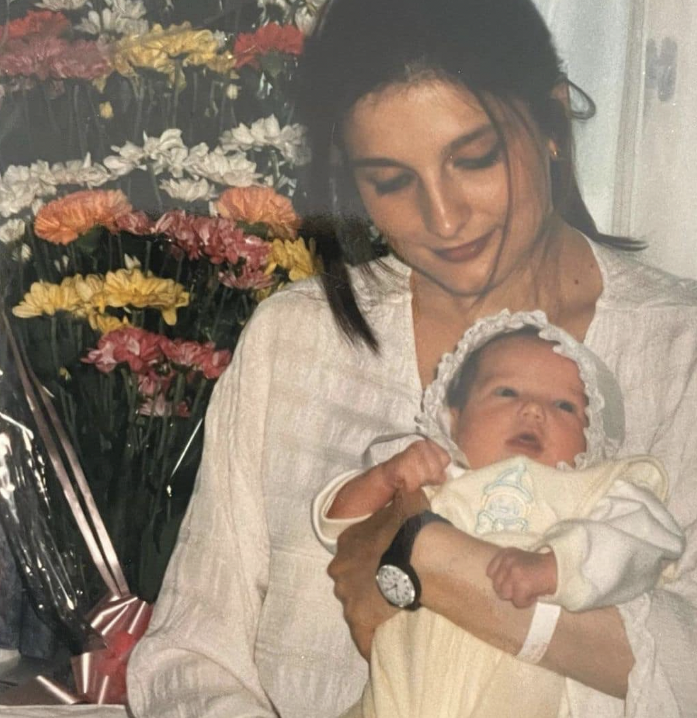 The famous singer with her mother from a post dated June 28, 2023. | Source: Facebook/Dua Lipa