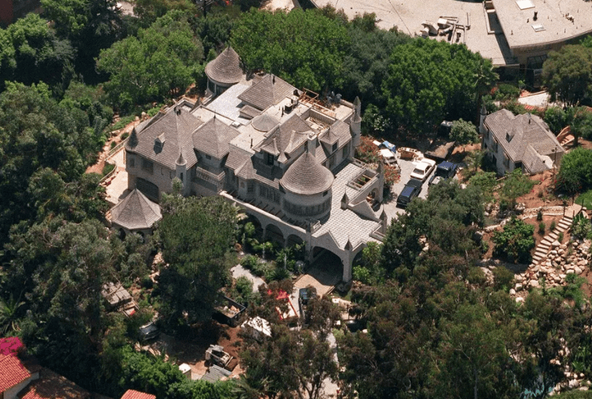 Imagen de la casa de Johnny Depp en Los Ángeles, California. | Foto: Getty Images