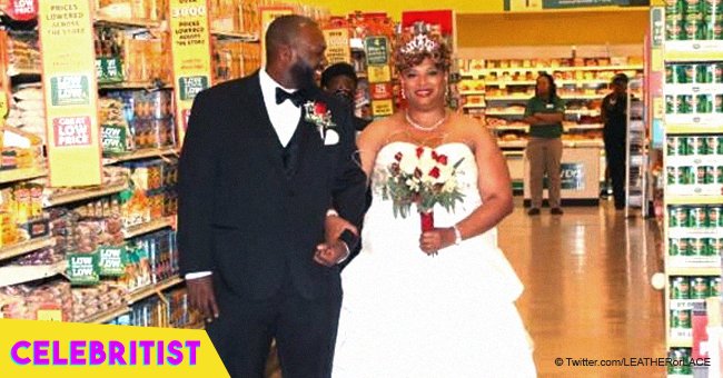 Couple's grocery store wedding photos on Thanksgiving still melt hearts