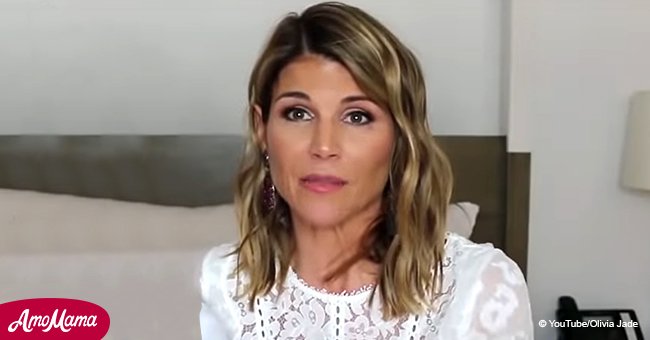 Us Weekly Lori Loughlin Was In Isolation For Two Weeks Before Coming Out Of Jail