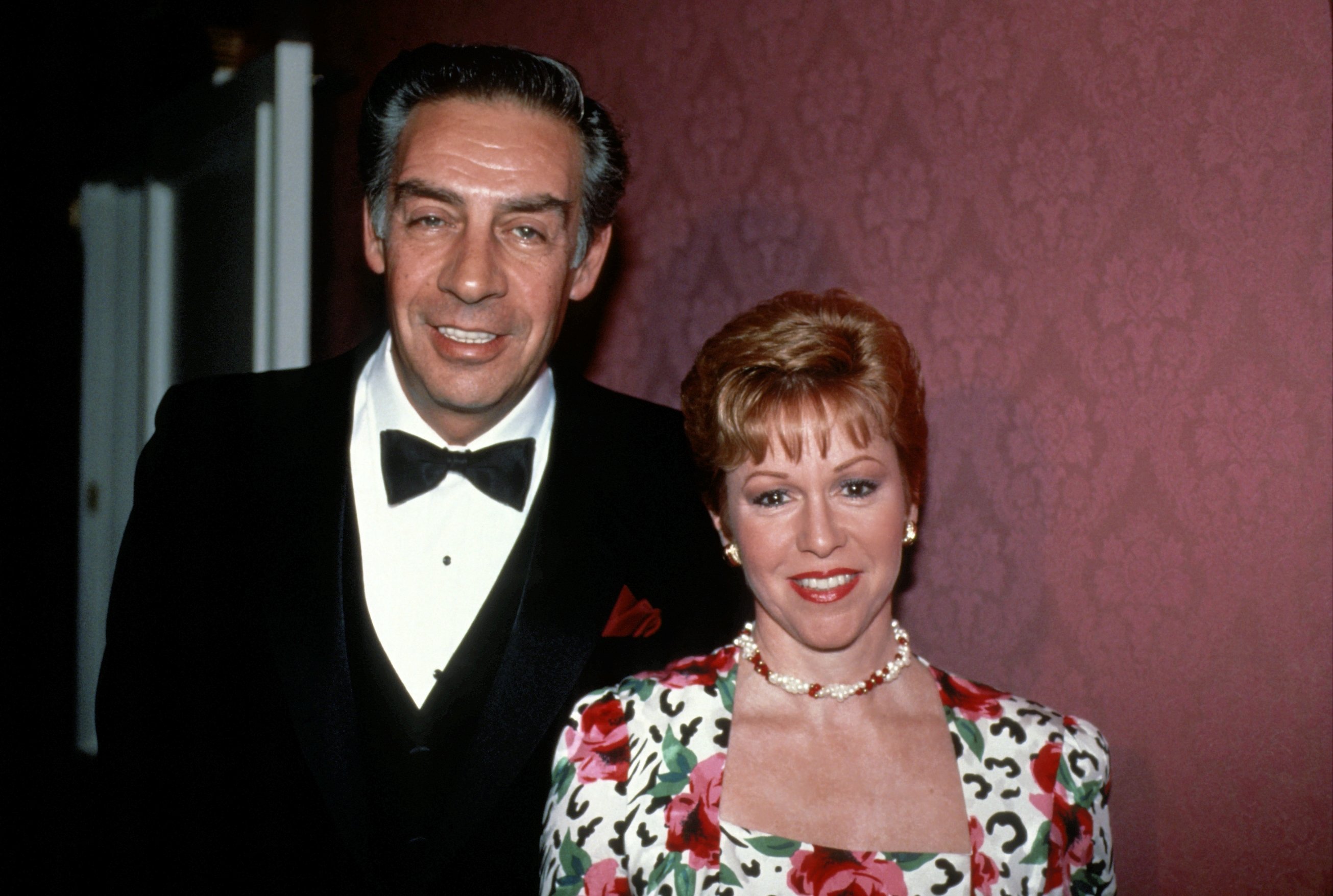 Jerry Orbach ve eşi Elaine Cancilla, 1990'da New York'ta |  Kaynak: Getty Images
