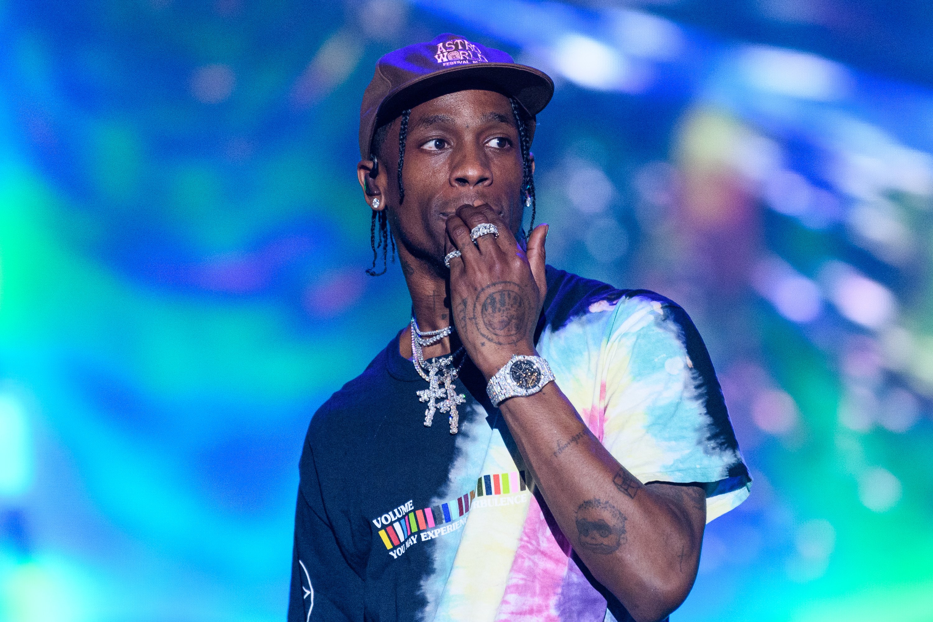 Travis Scott on stage during day two of Rolling Loud at Hard Rock Stadium, 2019,Miami Gardens , FL. | Photo: Getty Images